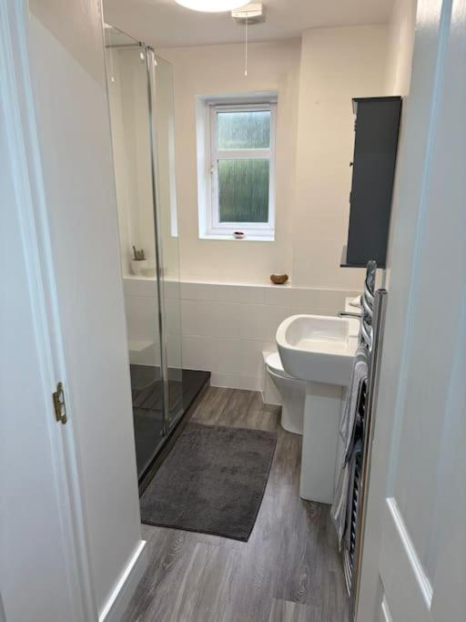 Newly Refurbished Flat In Kings Heath Appartement Birmingham Buitenkant foto
